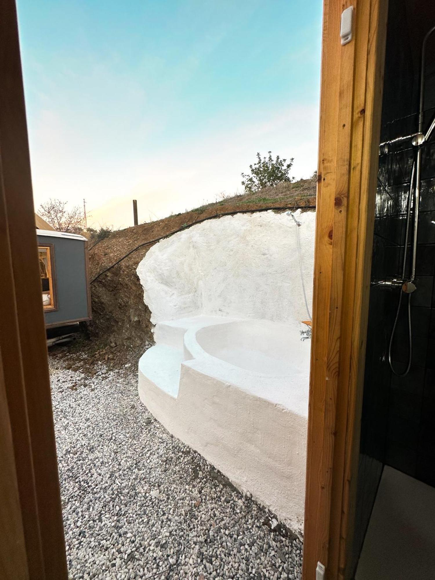 Romantic Accommodation - Hottub & Sauna Almogía Extérieur photo